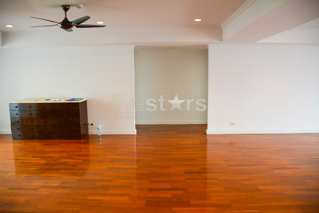 Appartement spacieux avec 4 chambres quartier Ekamai, photo 9