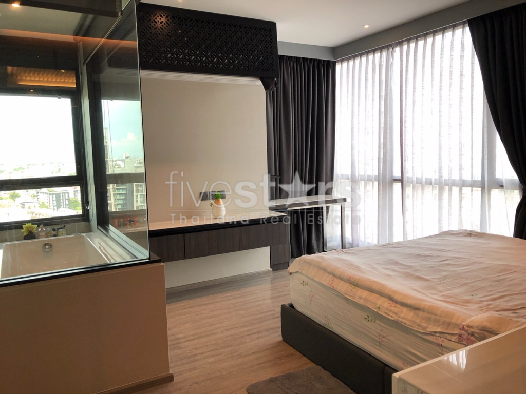 Brand new 2 bedrooms condo for rent near BTS Ekamai, photo 17