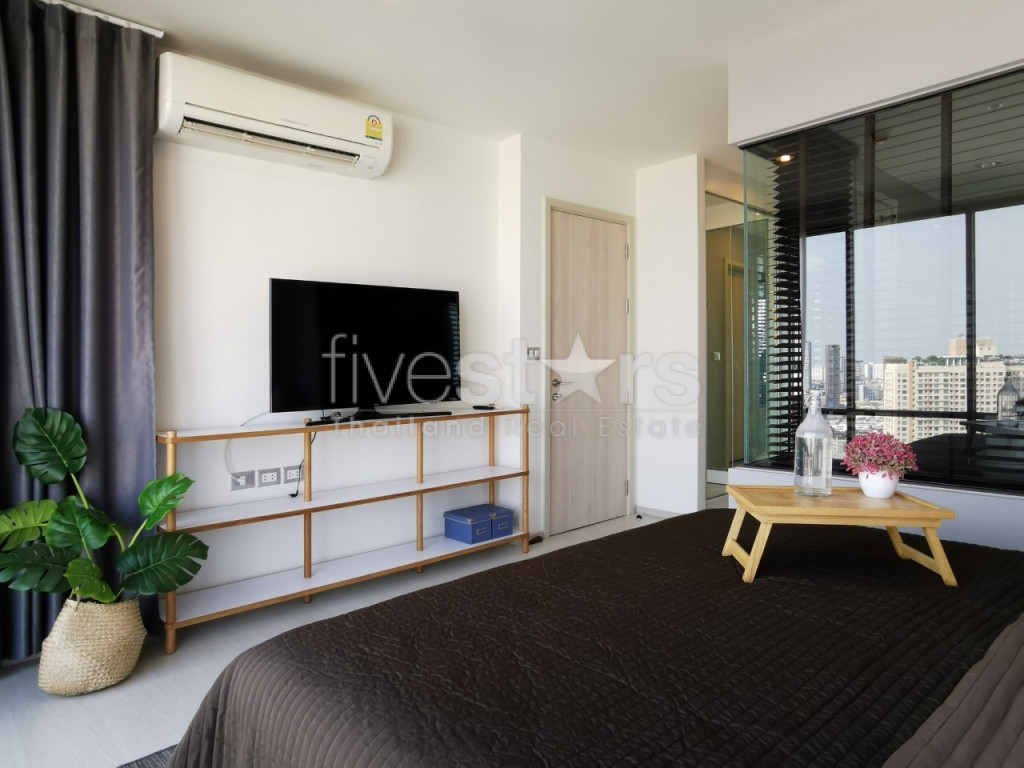 2-bedroom condo for rent on Ekamai, photo 8
