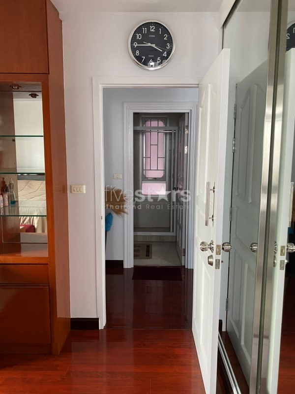 Appartement 2 chambre haut en étage proche BTS Pra Khanong, photo 9