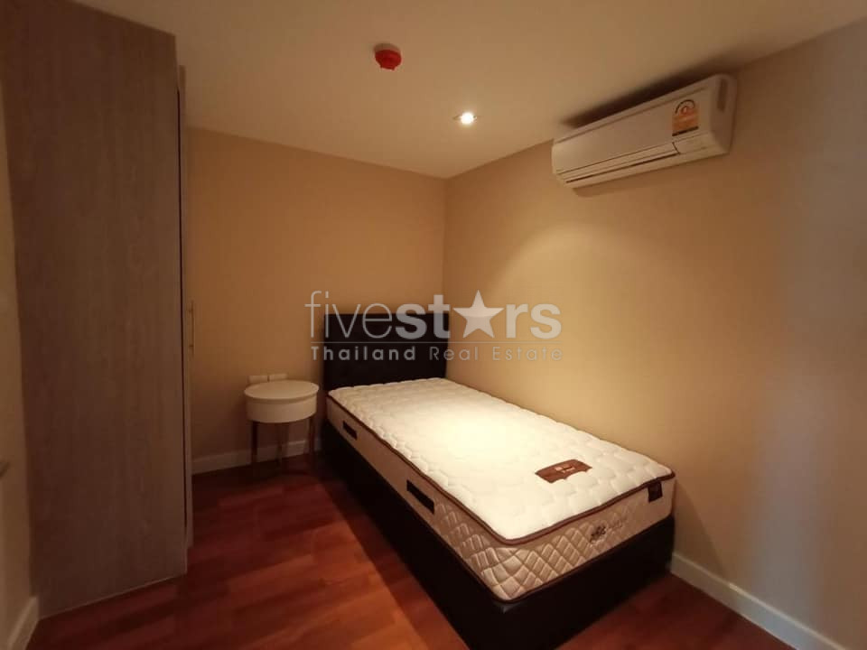 3 bedrooms condo for rent in Sukhumvit near BTS Ekamai, photo 12