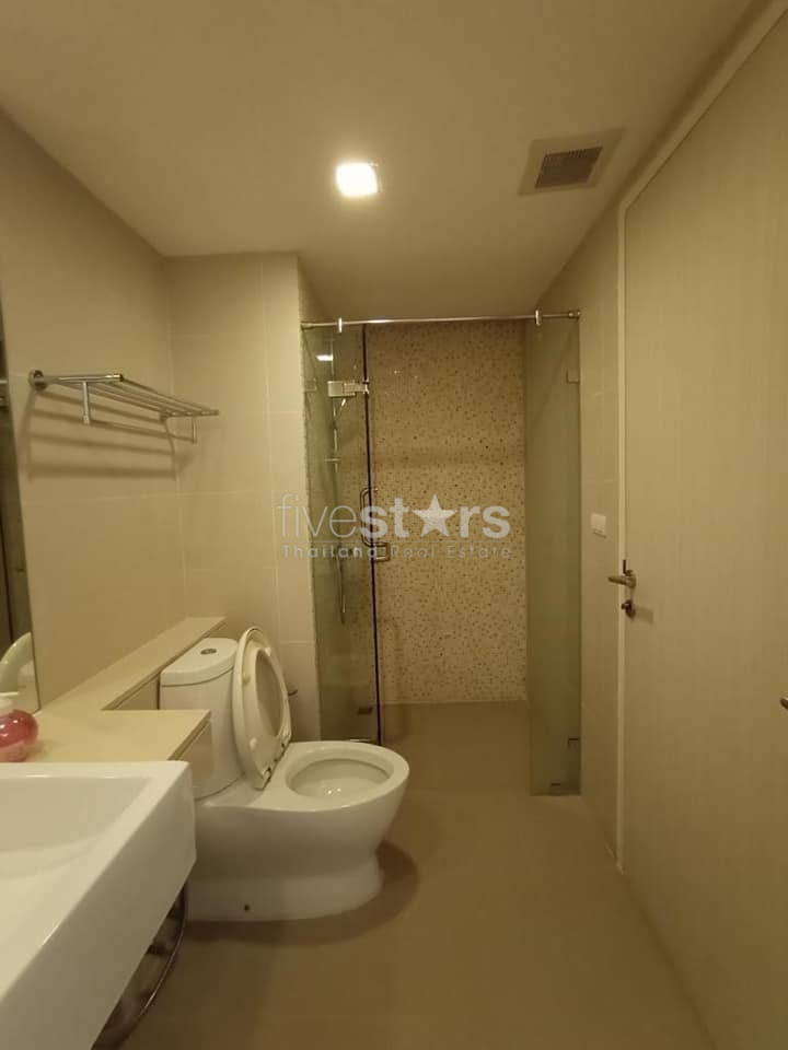3 bedrooms condo for rent in Sukhumvit near BTS Ekamai, photo 14