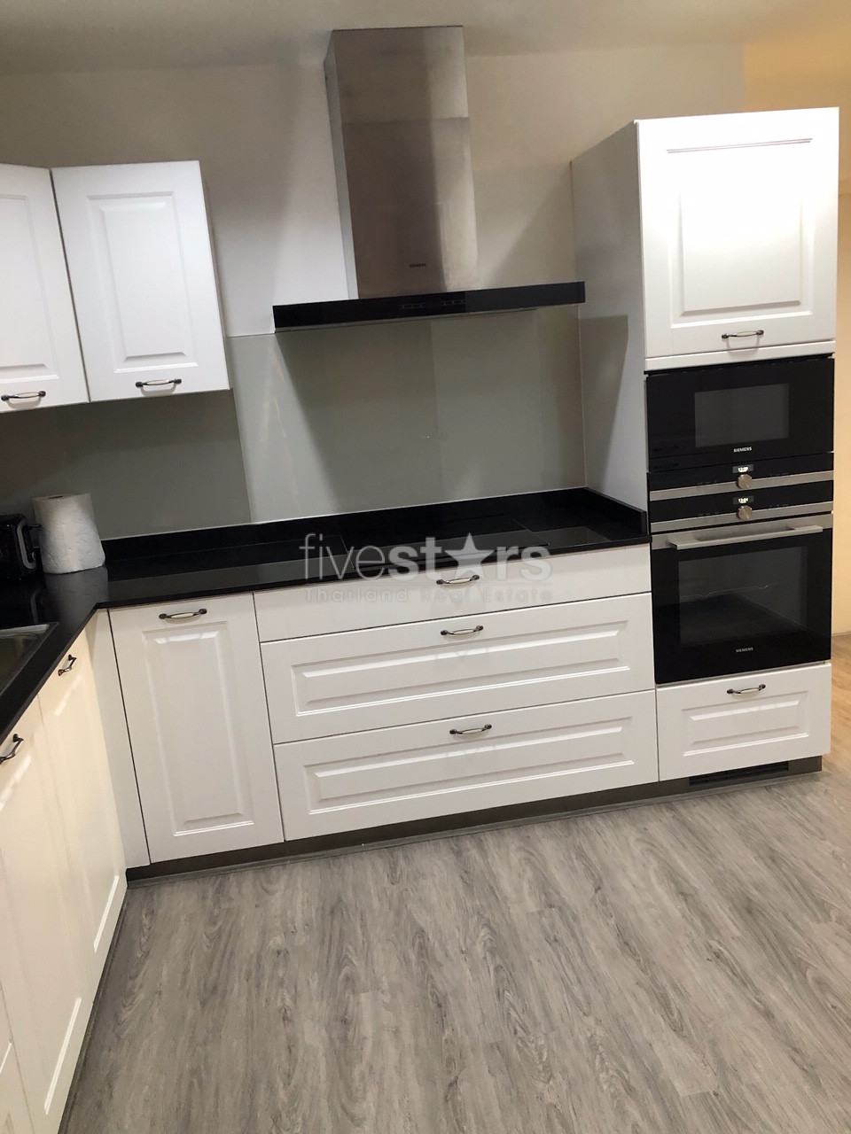 3 bedroom spacious condo with nice terrace in Ekamai, photo 9