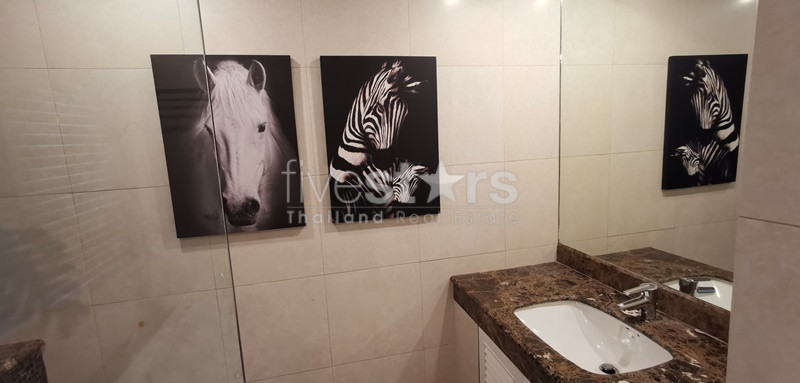 2-bedroom + study room spacious condo in elegant low rise condo on Sukhumvit 61, photo 19