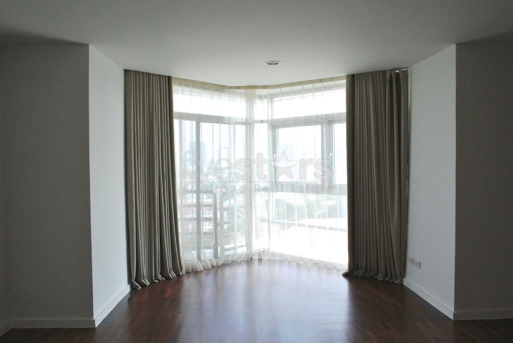 4 bedroom spacious condo for rent on Ekamai,, photo 12