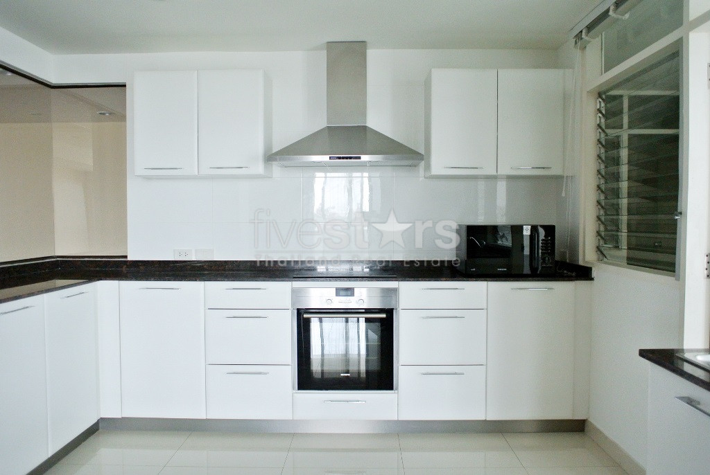 4 bedroom spacious condo for rent on Ekamai,, photo 14