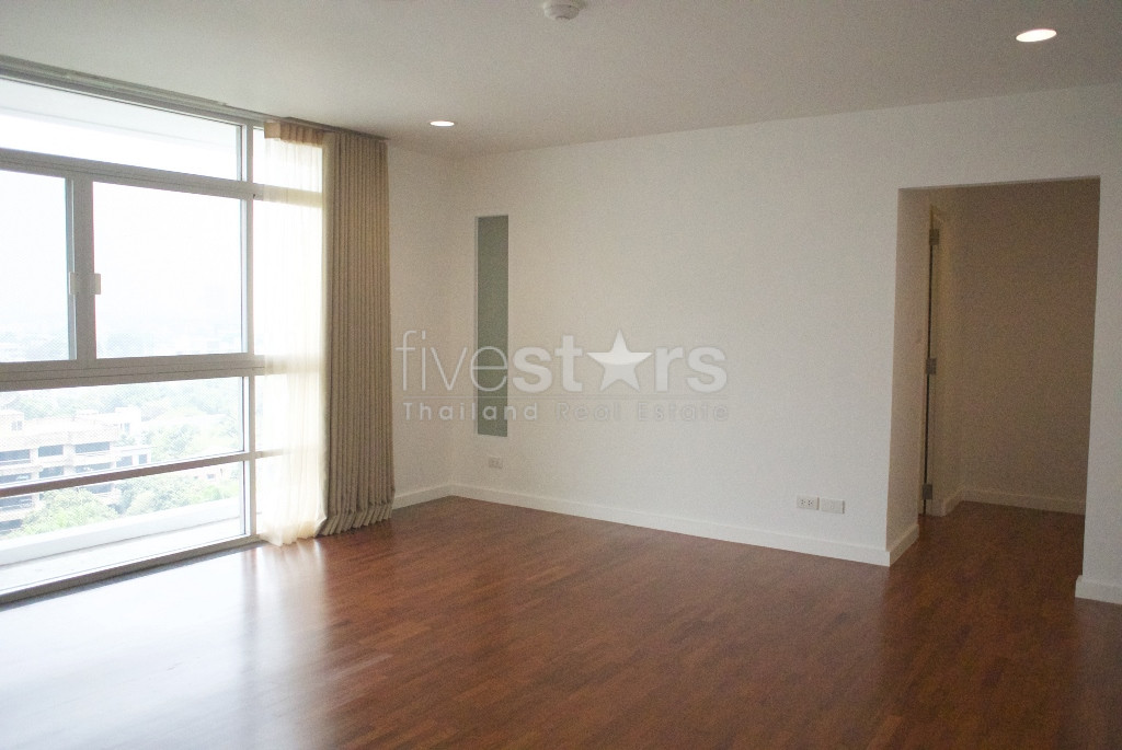 Appartement spacieux avec 3 chambres à louer quartier Ekamai, photo 8