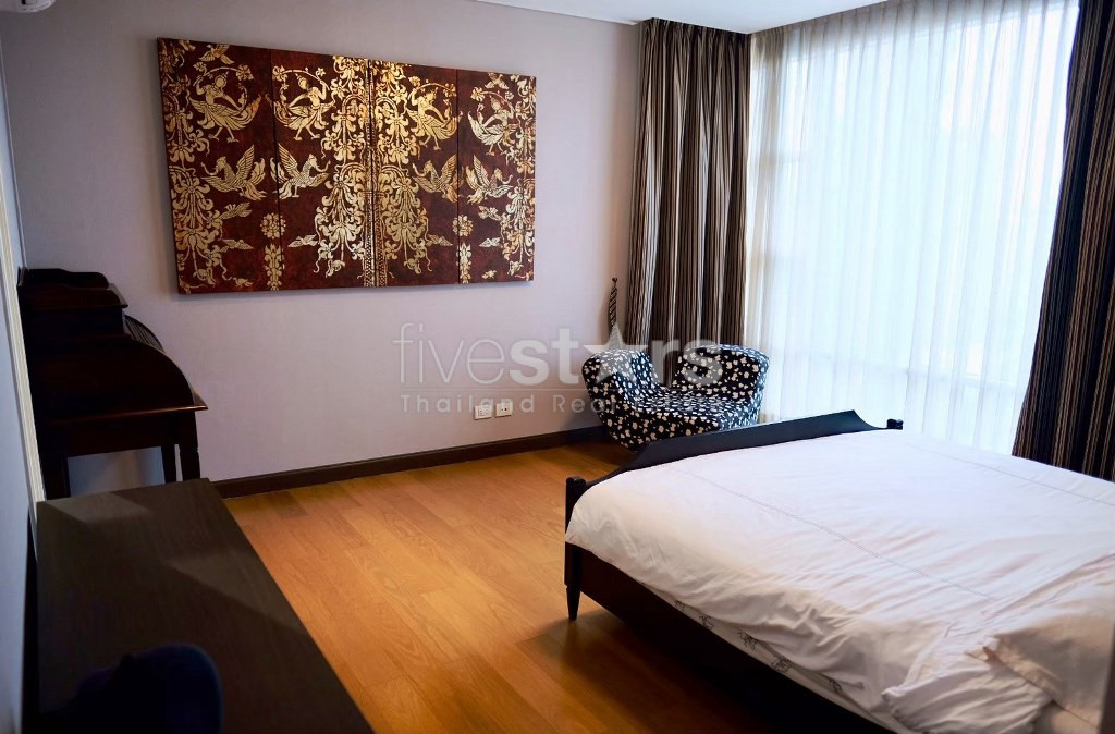 3 bedroom condo for rent close to Ekamai BTS station, photo 6