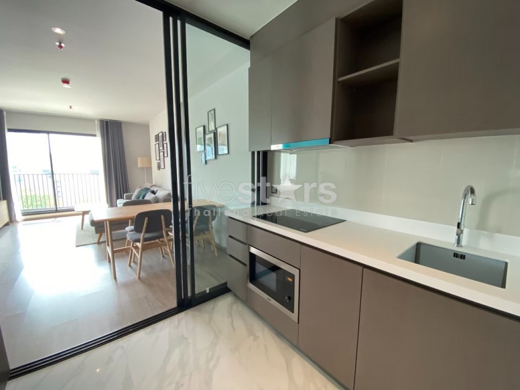 2-bedroom condo for sale on Ekamai, photo 9