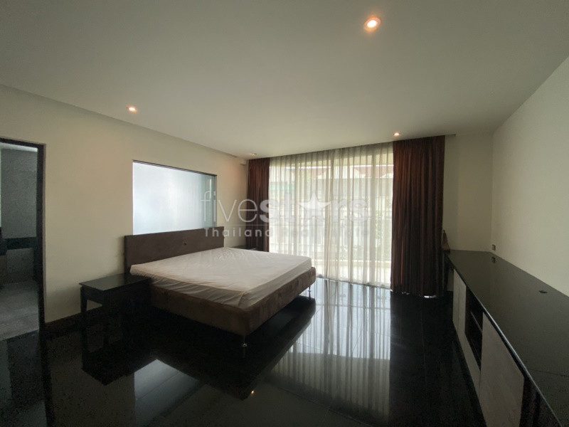 Renovated 3 bedrooms apartment for rent in Prakanong, photo 5
