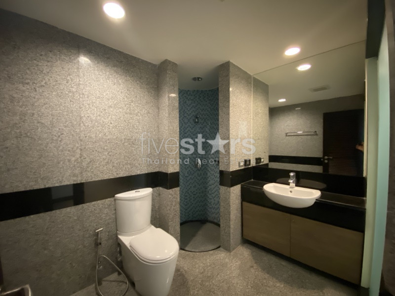 Renovated 3 bedrooms apartment for rent in Prakanong, photo 15