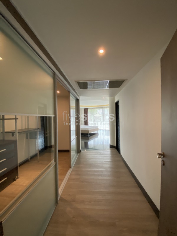 Renovated 3 bedrooms apartment for rent in Prakanong, photo 6