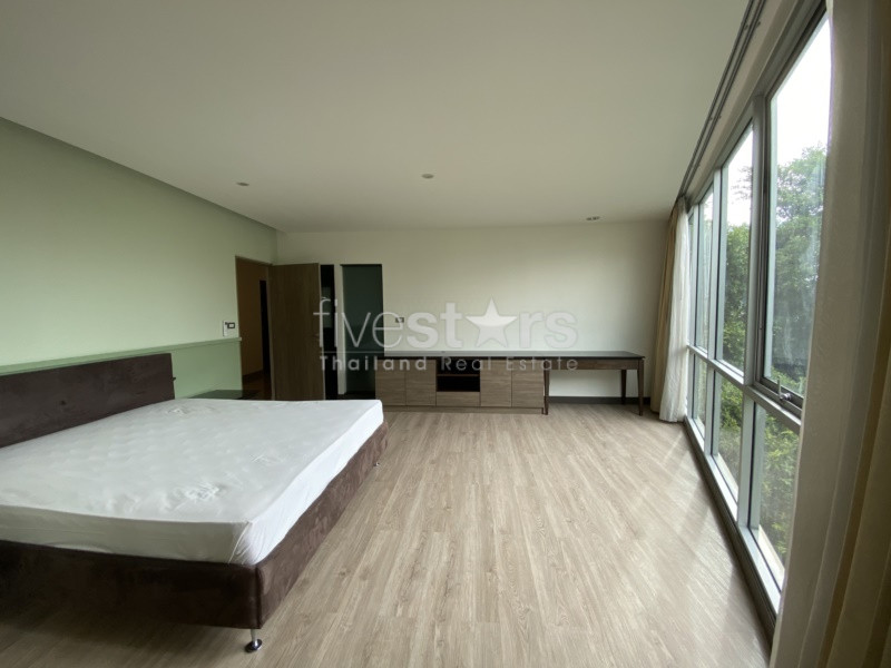 Renovated 3 bedrooms apartment for rent in Prakanong, photo 18