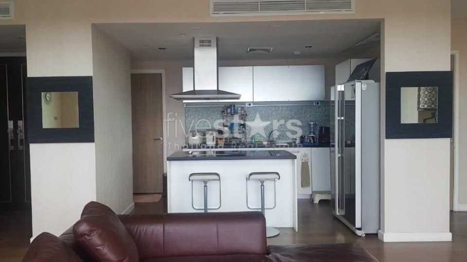 Penthouse de 4 chambres à vendre proche station BTS Ekkamai, photo 6