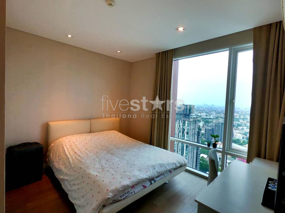 Penthouse de 4 chambres à vendre proche station BTS Ekkamai, photo 15