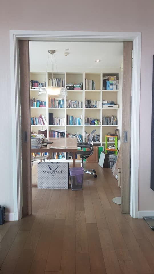Penthouse de 4 chambres à vendre proche station BTS Ekkamai, photo 12