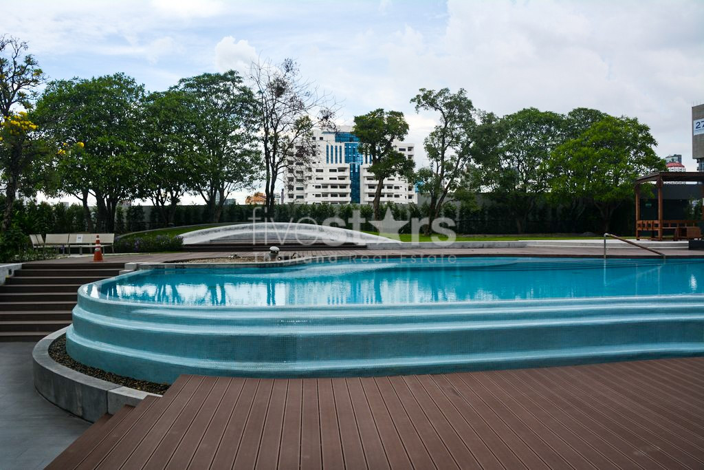 1-bedroom modern condo for sale in Ekamai, photo 15