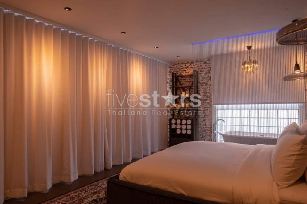 Condo duplex de 6 chambres à vendre sur Phra Khanong, photo 10