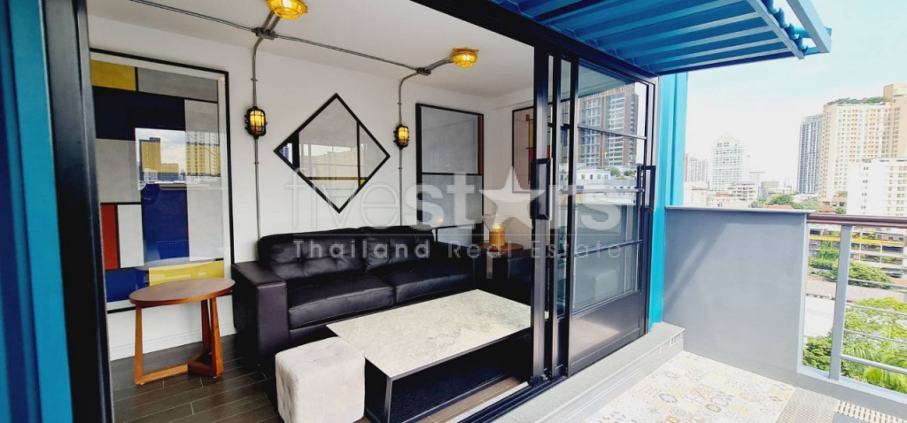 Condo de 4 chambres à louer sur Phra Khanong, photo 10