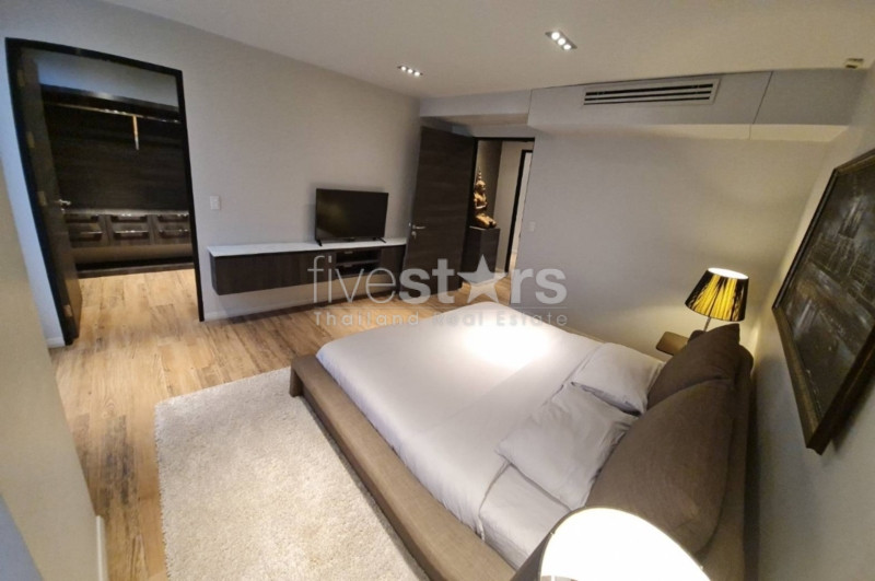 Condo 2+1 chambres  à louer à Ekamai, photo 14