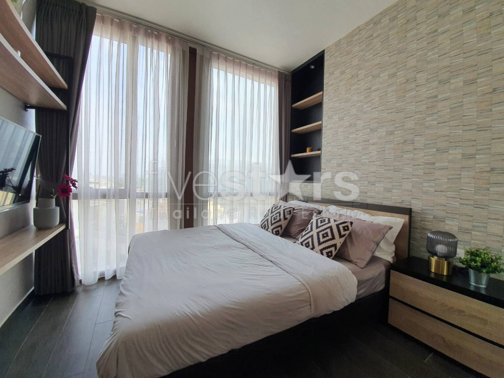 Condo de 2 chambres à vendre près de la station Ekamai BTS, photo 6