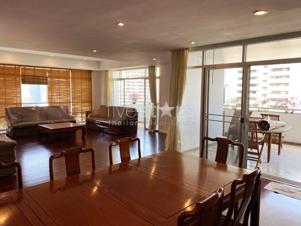 Grand appartement 4 chambres + terrasse à louer quartier Ekamai, photo 3