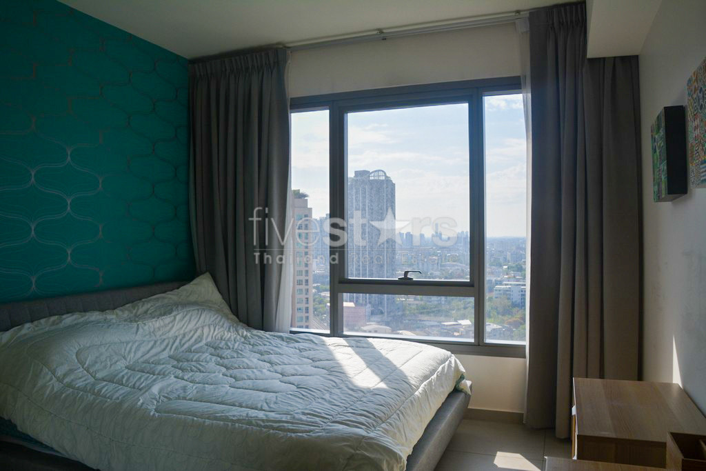 Appartement moderne d'une chambre à vendre proche BTS Ekamai, photo 8