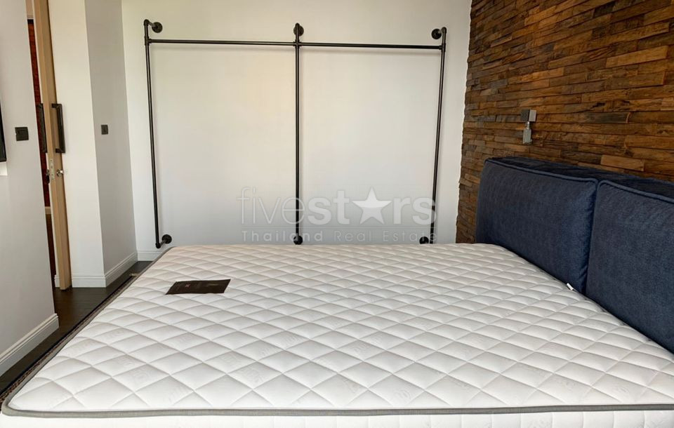 Penthouse 3 bedrooms condo for rent near BTS Ekkamai, photo 13