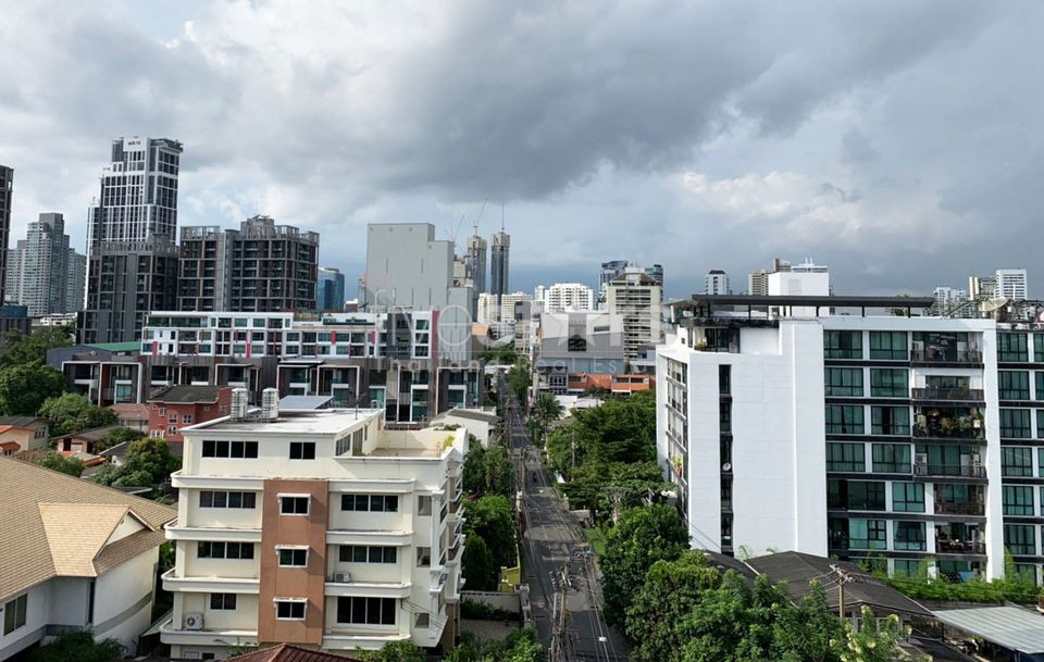 Penthouse 3 bedrooms condo for rent near BTS Ekkamai, photo 19