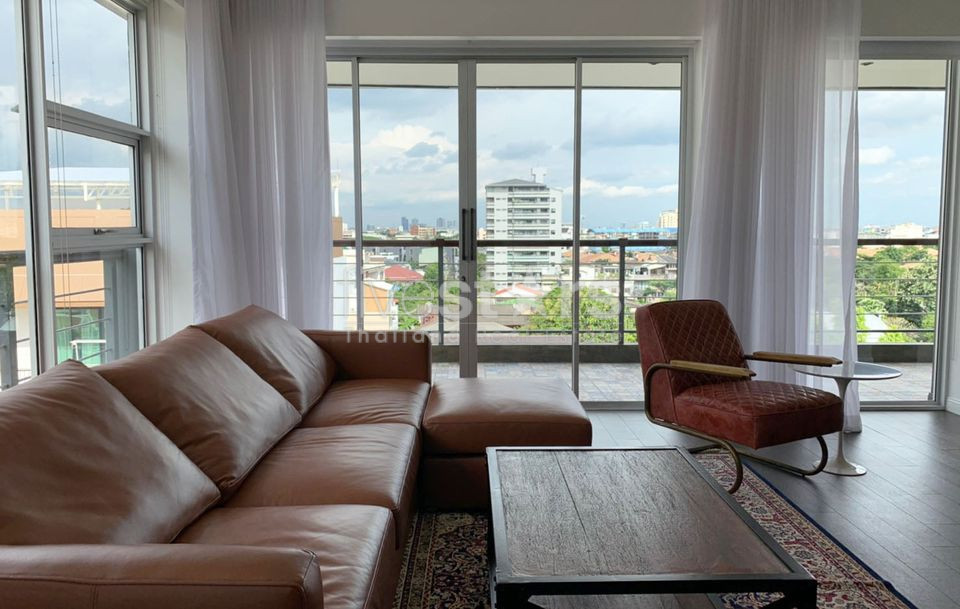 Penthouse 3 bedrooms condo for rent near BTS Ekkamai, photo 3