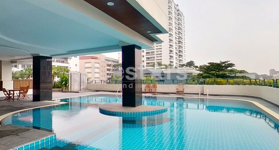 Grand Appartement 2 chambres à louer à Ekkamai Soi 12, photo 16