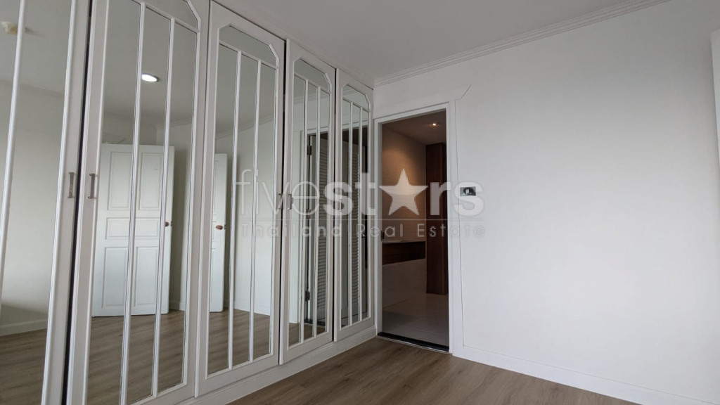 Grand Appartement 2 chambres à louer à Ekkamai Soi 12, photo 11