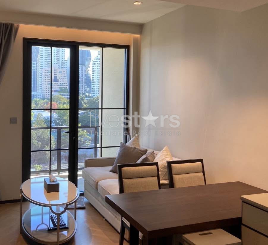 Appartement de 1 chambre à louer dans une rue calme à Ekkamai