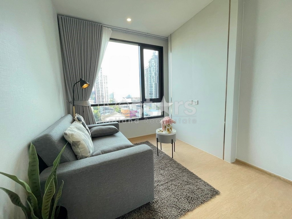 Appartement de 2 chambres moderne à vendre proche BTS Ekamai, photo 11