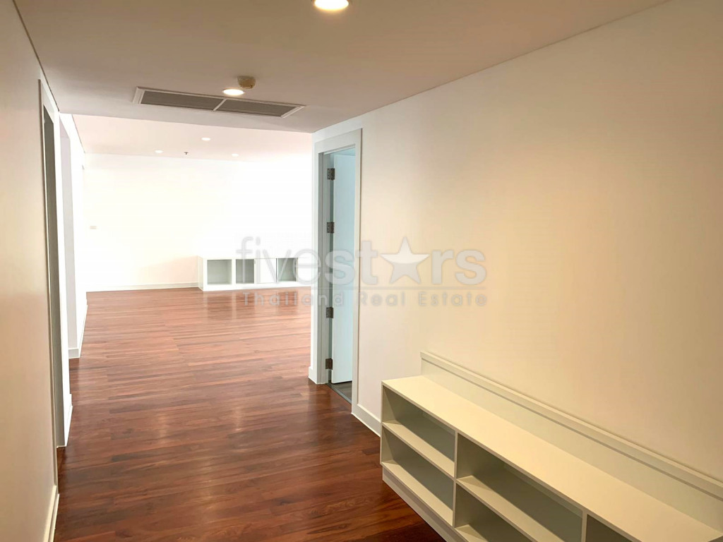 Grand Appartement familial de 4 Chambres à Louer proche du BTS Ekkamai, photo 7