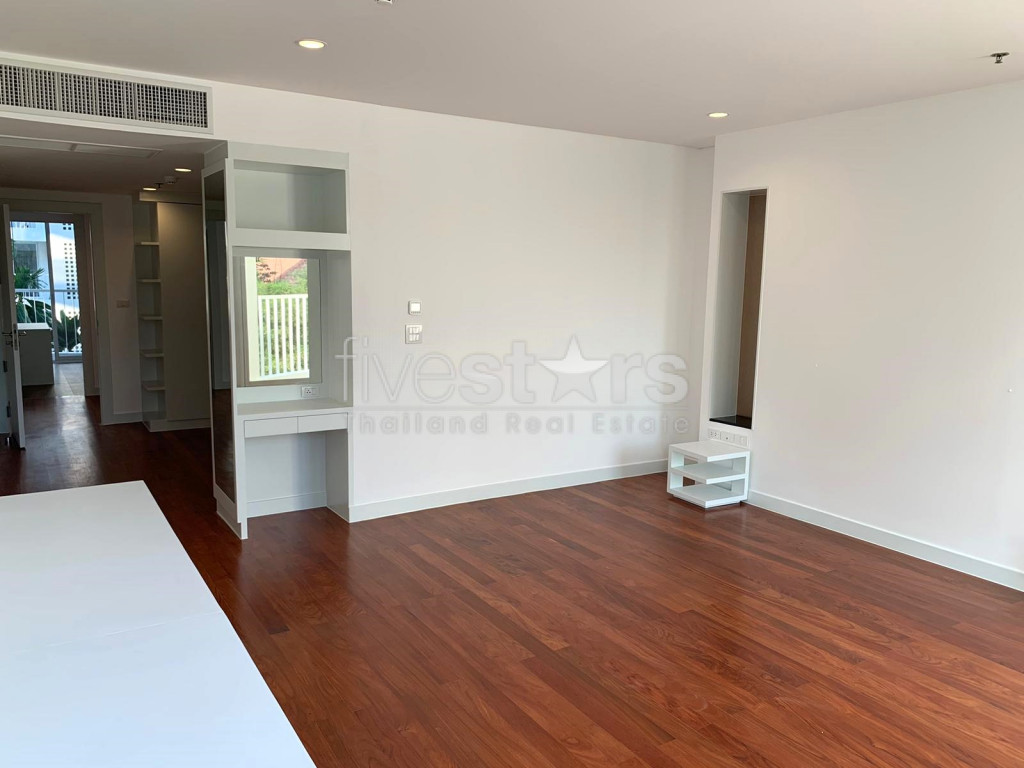 Grand Appartement familial de 4 Chambres à Louer proche du BTS Ekkamai, photo 8