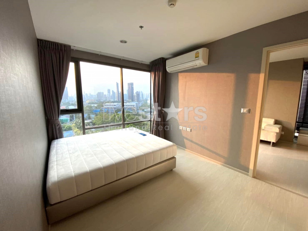 Appartement de 1 chambre à louer à 200m du BTS Ekkamai, photo 4