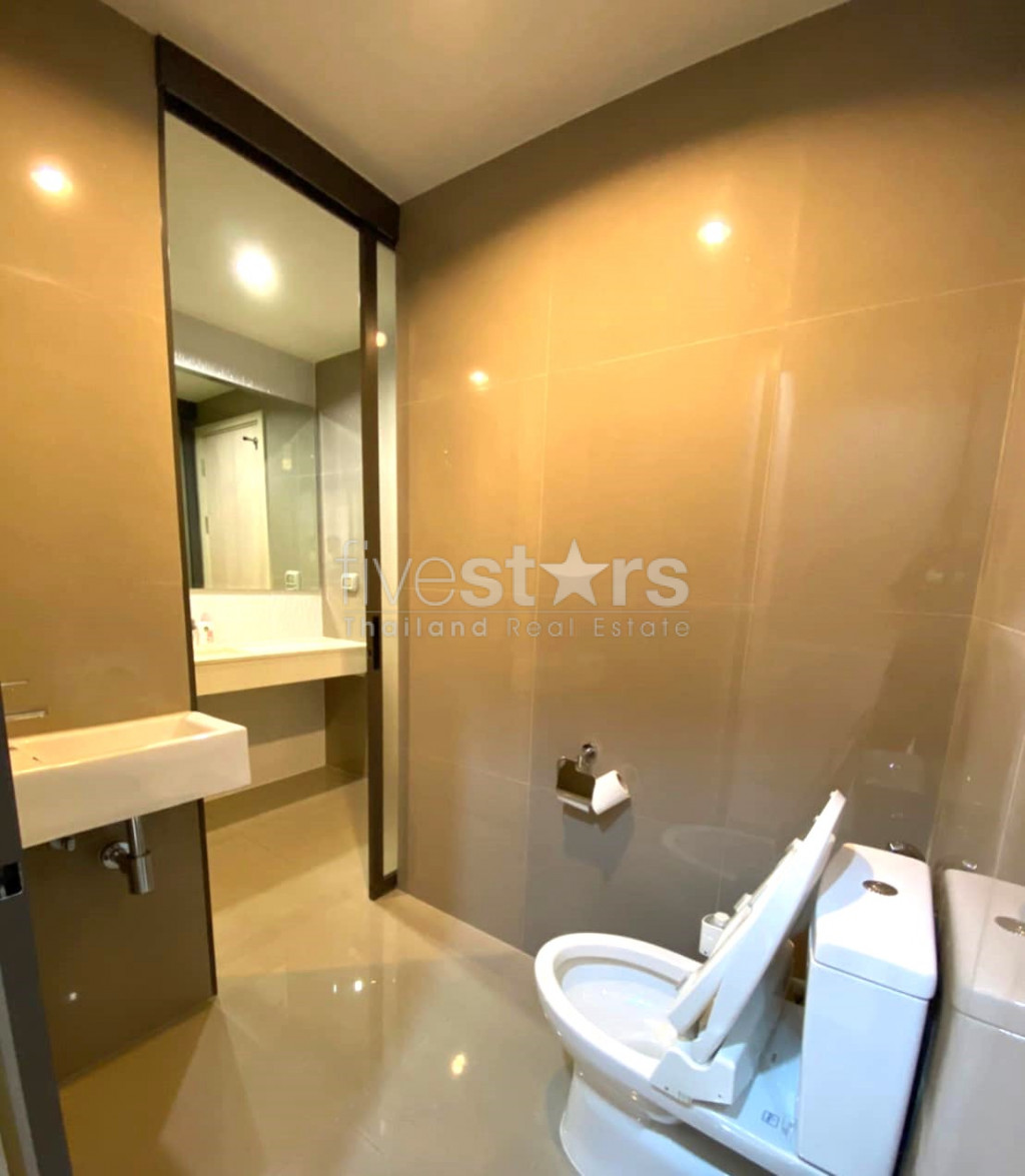 Appartement de 1 chambre à vendre à 200m du BTS Ekkamai, photo 6