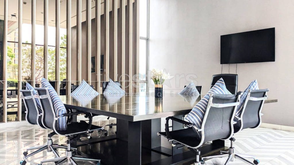 Magnifique appartement de 1 chambre près du BTS Phra Khanong, photo 14