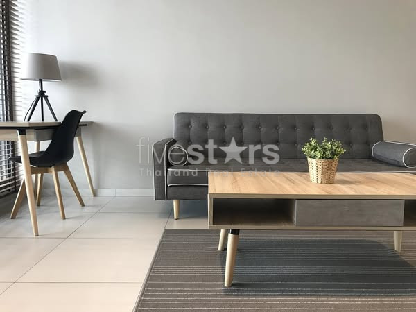 Appartement de 2 chambres à louer proche du BTS Ekkamai, photo 4