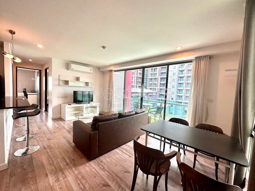 Appartement de 2 chambres à louer dans le quartier résidentiel d'Ekamai