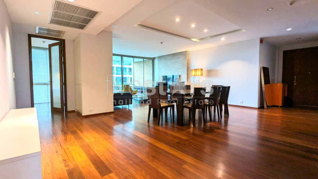 Pet Friendly 3-bedrooms condo for Rent close to Phra Khanong BTS, photo 5
