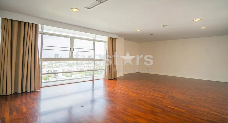 Appartement de 3 chambres à louer à Ekkamai, photo 7