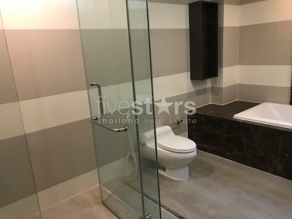 Appartement de 2 chambres à louer à Ekamai, photo 10