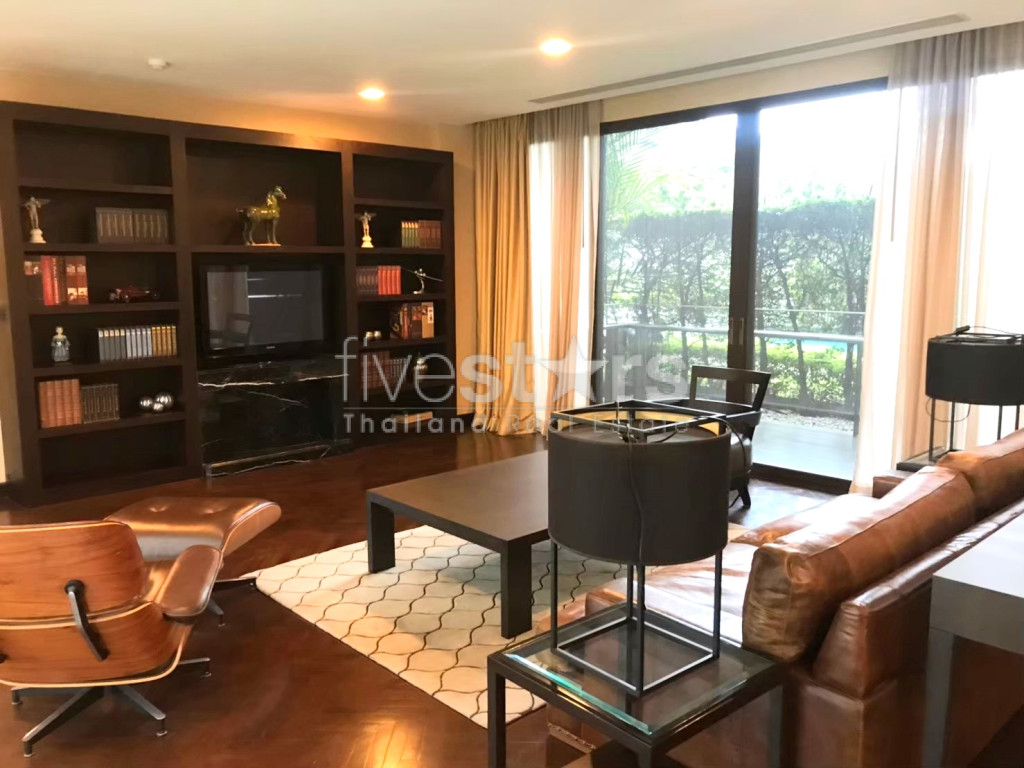 Appartement de 2 chambres à louer à Ekamai