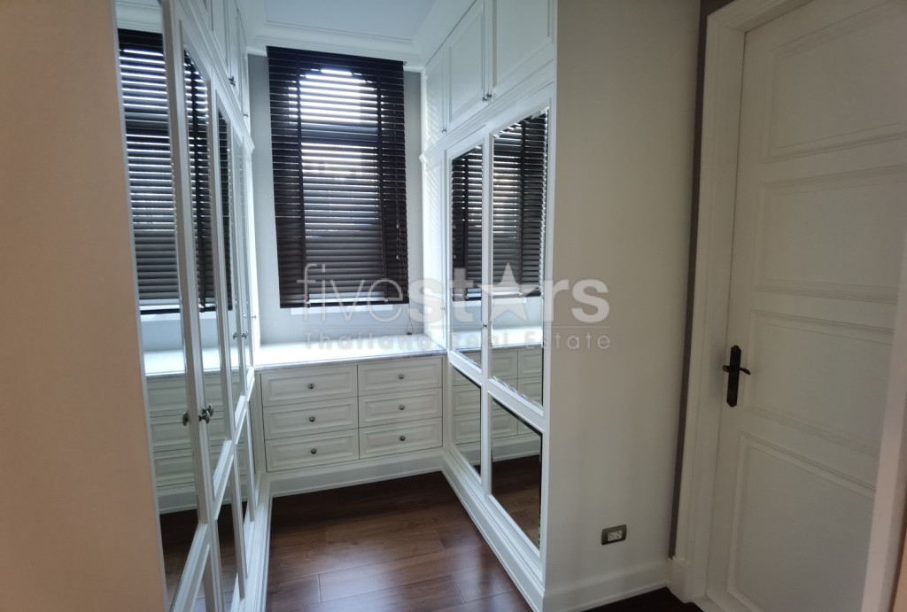 Appartement à louer dans une maison de ville luxueuse à Ekkamai, photo 9