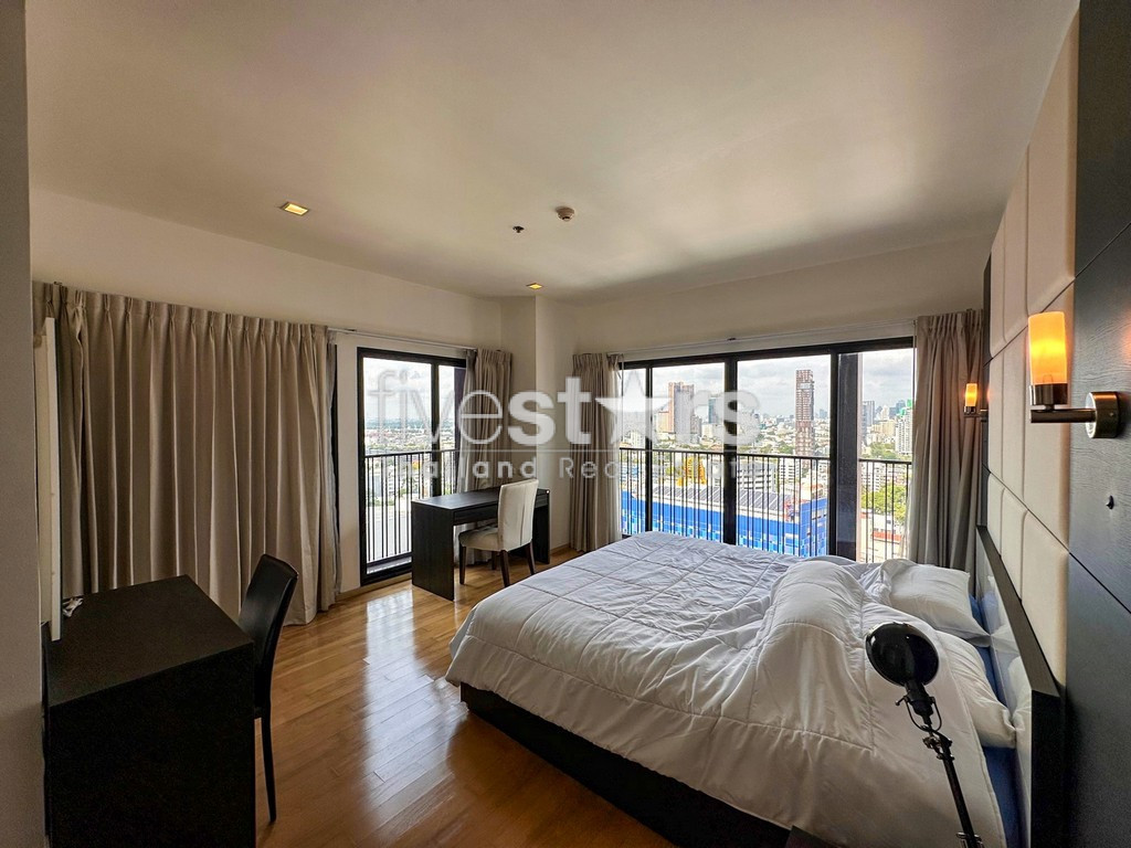 Appartement de 2 chambres spacieux à louer proche BTS Ekamai, photo 9