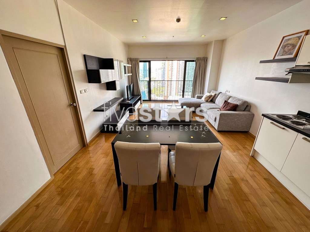 Appartement de 2 chambres spacieux à louer proche BTS Ekamai, photo 6