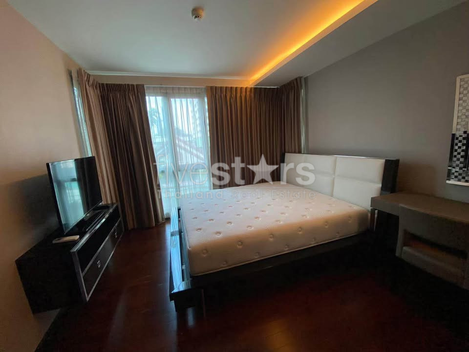 Appartement de 2 chambres à louer à Ekkamai, petite résidence de standing, photo 6