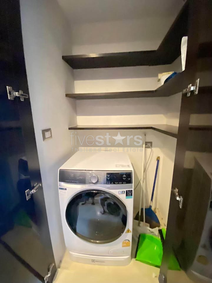 Appartement de 2 chambres à louer à Ekkamai, petite résidence de standing, photo 12
